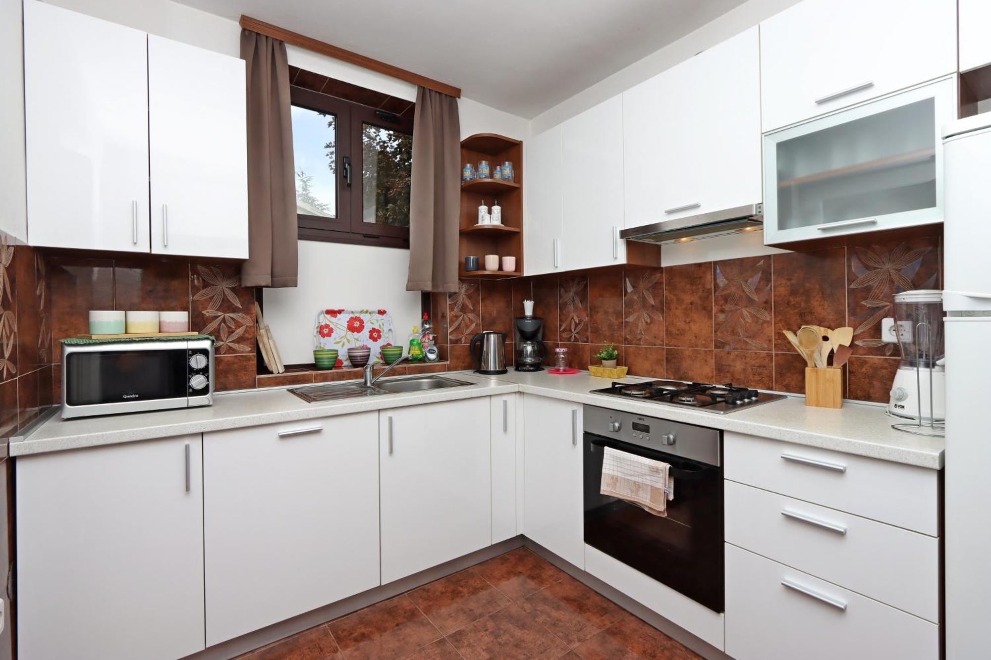 Vrh  Apartments With A Parking Space Pinezici, Krk - 18967 מראה חיצוני תמונה