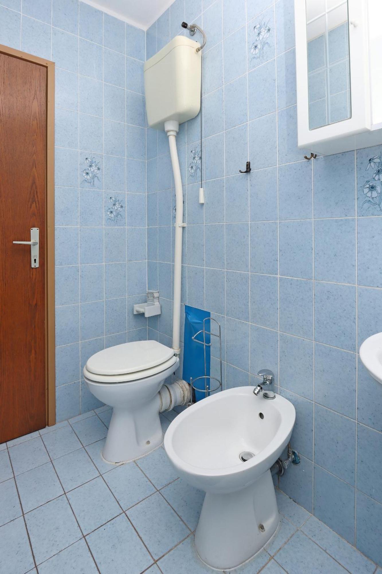 Vrh  Apartments With A Parking Space Pinezici, Krk - 18967 חדר תמונה